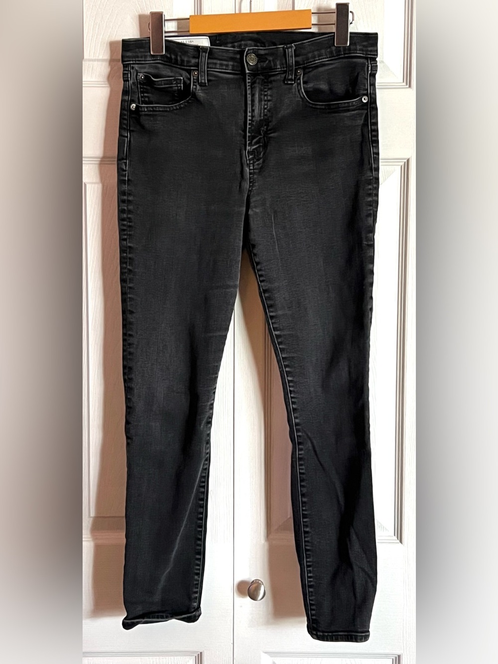 GAP Denim True Skinny Mid Rise Black Jeans Size 30 / 10R